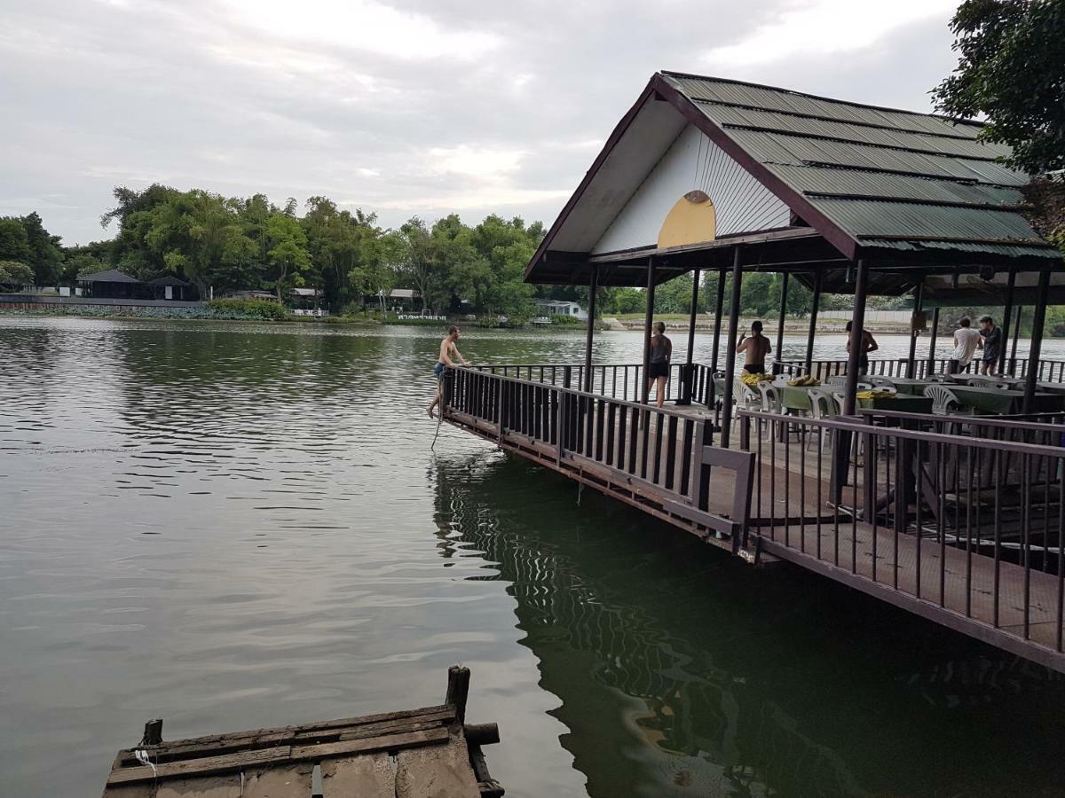Aajam Riverfront Rooms Kanchanaburi City Exterior photo